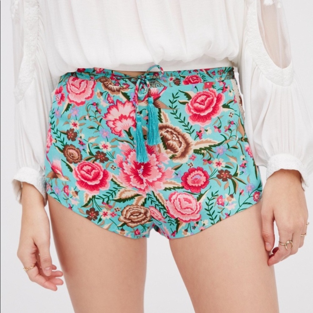 Spell and the Gypsy Babushka shorts XS-Will swap